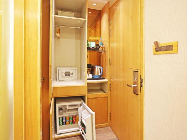 JRD Luxury : photo 3 de la chambre premium twin room with complimentary hi tea from 04pm till 06pm