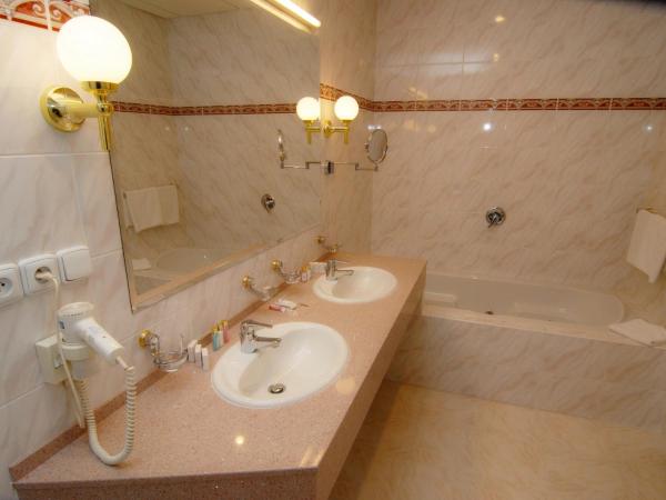 Hotel Opera : photo 4 de la chambre suite