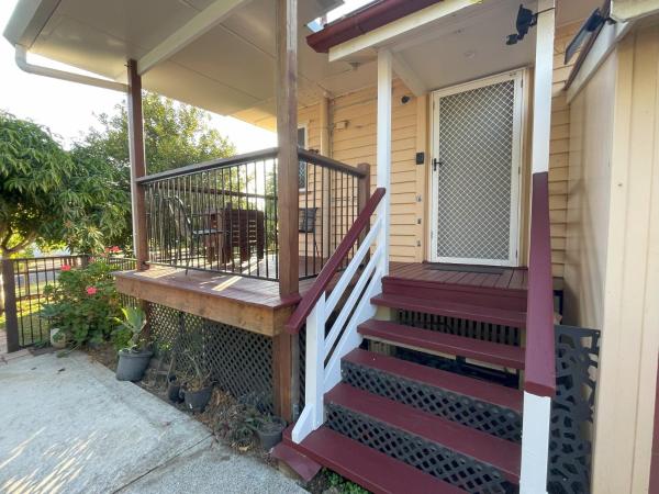 Hidden Little Gem/ Funky Corner/Boutique Granny Flat : photo 3 de la chambre chambre double - vue sur jardin