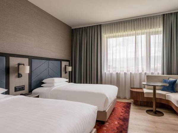 Geneva Marriott Hotel : photo 3 de la chambre chambre lits jumeaux premium