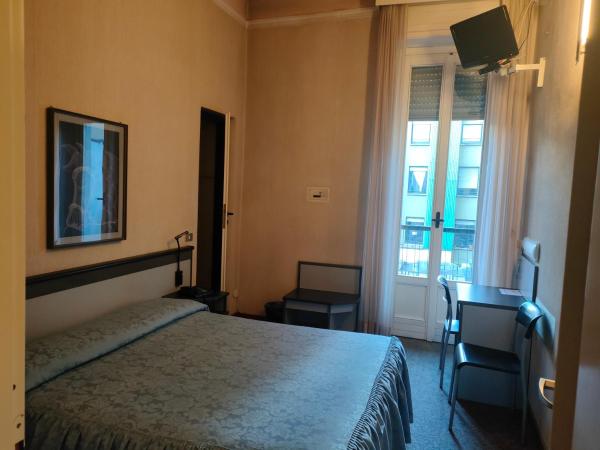 Hotel Ada : photo 5 de la chambre chambre double Économique