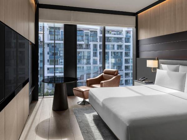 InterContinental Singapore Robertson Quay, an IHG Hotel : photo 7 de la chambre chambre lit king-size classique - adaptée aux personnes à mobilité réduite