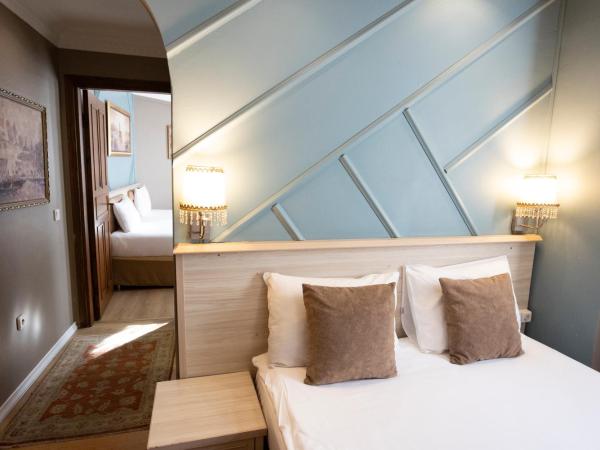 Hotel Tashkonak Istanbul : photo 9 de la chambre chambre triple