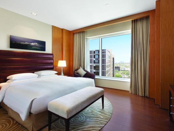 Hyatt Regency Pune Hotel & Residences : photo 1 de la chambre suite