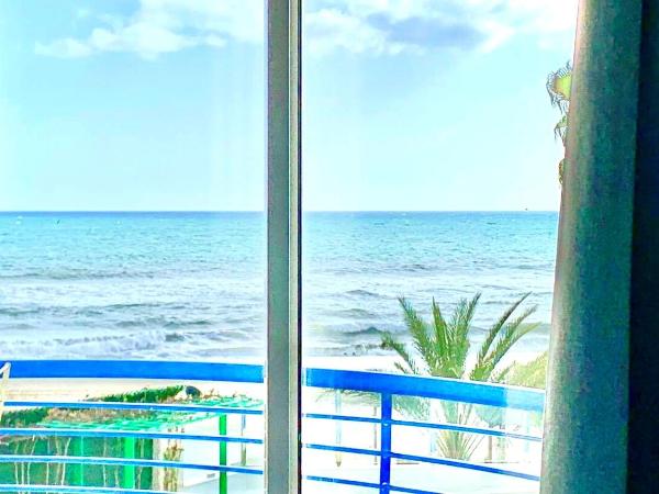 Beachside Apartman Marbella : photo 8 de la chambre appartement - vue sur mer