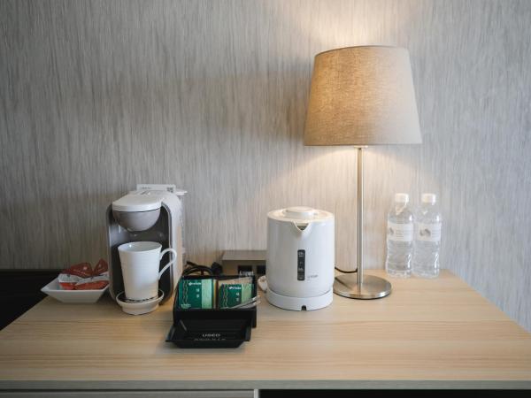 Hotel Royal Classic Osaka : photo 4 de la chambre chambre lits jumeaux standard avec canapé - non-fumeurs