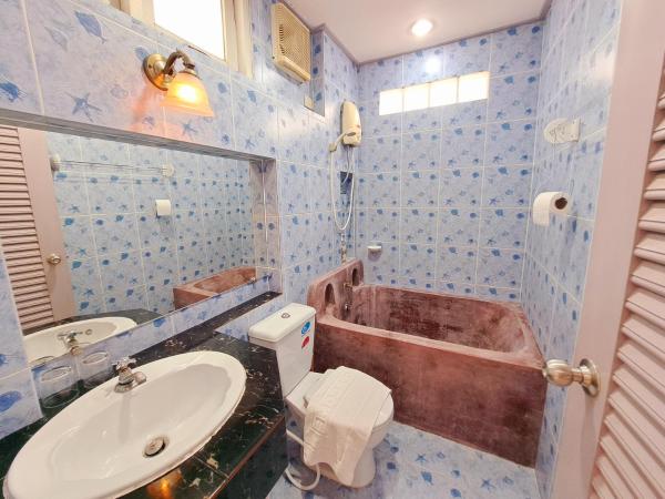 Prathana Garden Beach Resort : photo 6 de la chambre bungalow supérieur