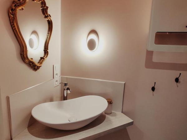 Au Coin Du Chemin : photo 4 de la chambre chambre double deluxe