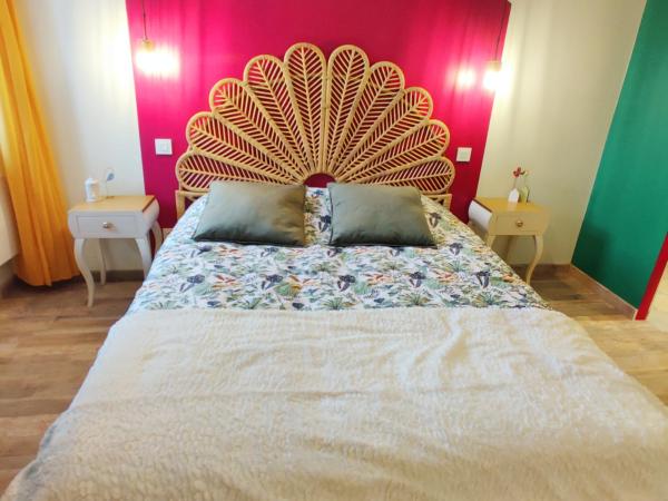 Au Coin Du Chemin : photo 3 de la chambre petite chambre double