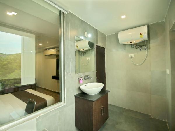 Dasmaya resort : photo 1 de la chambre chambre double deluxe avec baignoire