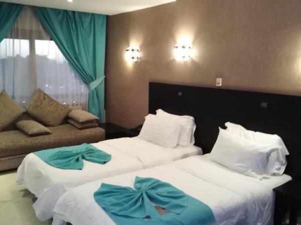 Suite Hotel Tilila : photo 6 de la chambre studio avec balcon (2 adultes)