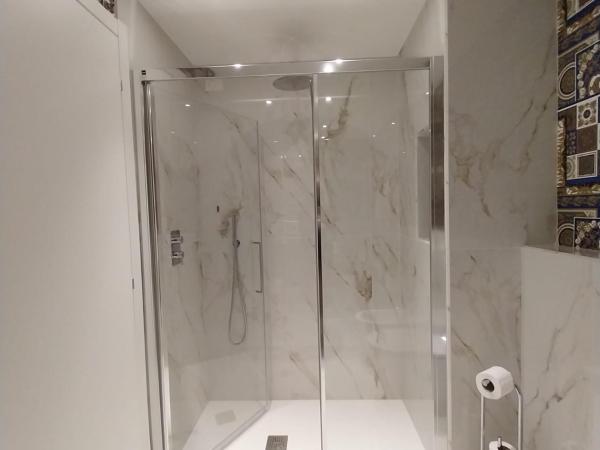 Hotel Montreal : photo 10 de la chambre chambre lit king-size deluxe