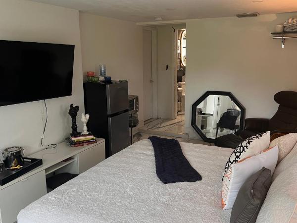 Paradise Gardens-Wilton Manors- Male only : photo 4 de la chambre chambre lit king-size deluxe