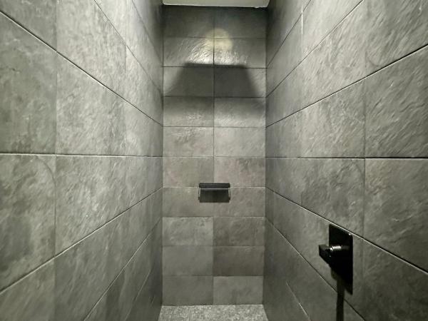 Left Frame Lofts 410, Where luxury meets history : photo 1 de la chambre appartement 2 chambres