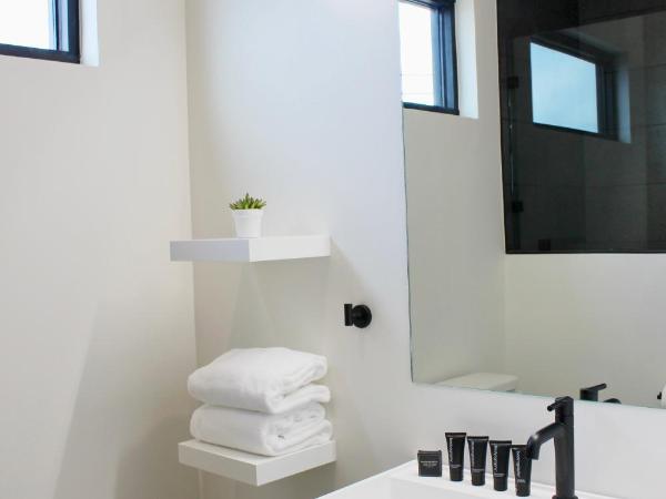 Left Frame Lofts 410, Where luxury meets history : photo 5 de la chambre appartement 2 chambres