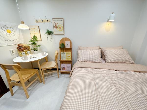 8 Hotel : photo 7 de la chambre chambre lit queen-size