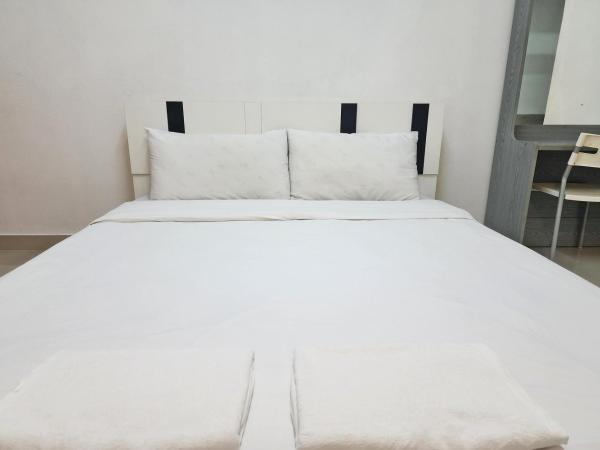 Green Apartment Kaset : photo 2 de la chambre chambre double standard