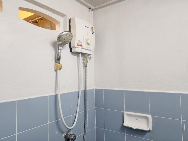 Green Apartment Kaset : photo 8 de la chambre chambre double standard