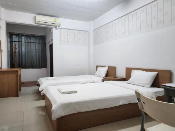 Green Apartment Kaset : photo 1 de la chambre chambre lits jumeaux standard