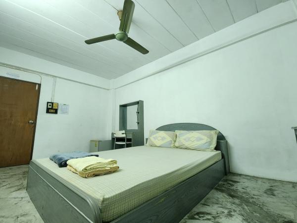 Green Apartment Kaset : photo 1 de la chambre chambre double Économique