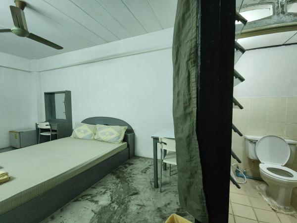 Green Apartment Kaset : photo 4 de la chambre chambre double Économique