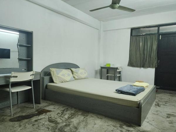 Green Apartment Kaset : photo 7 de la chambre chambre double Économique