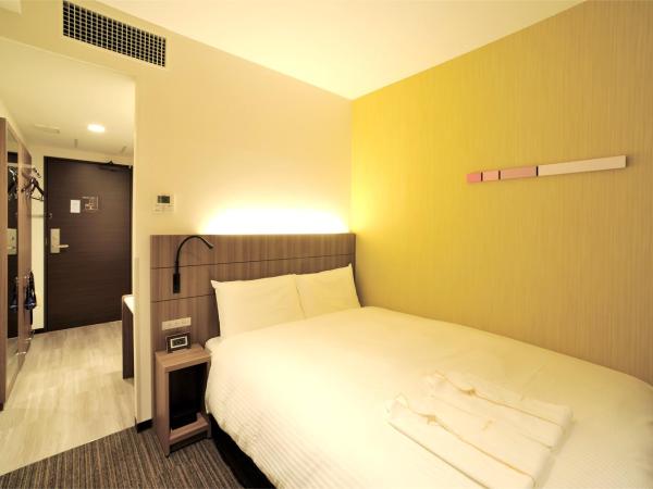 Hotel Nets Sapporo : photo 2 de la chambre chambre double avec petit lit double - non-fumeurs