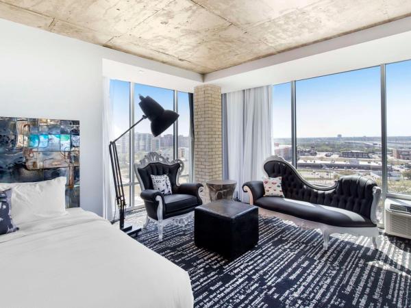 Lorenzo Hotel Dallas, Tapestry Collection by Hilton : photo 4 de la chambre chambre d'angle lit queen-size de luxe