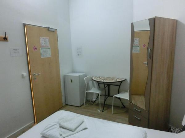 Pension Stadtpark : photo 9 de la chambre petite chambre double