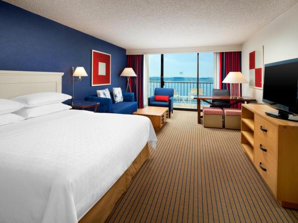 Sheraton San Diego Hotel & Marina : photo 1 de la chambre chambre lit king-size deluxe - tour bay