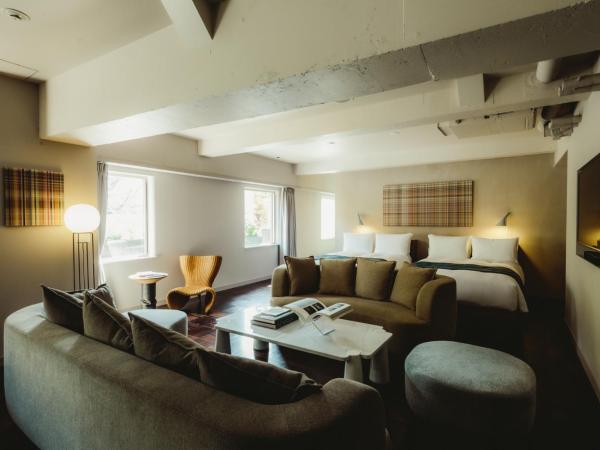 THE KNOT TOKYO Shinjuku : photo 5 de la chambre 109sqm terrace suite - non-smoking