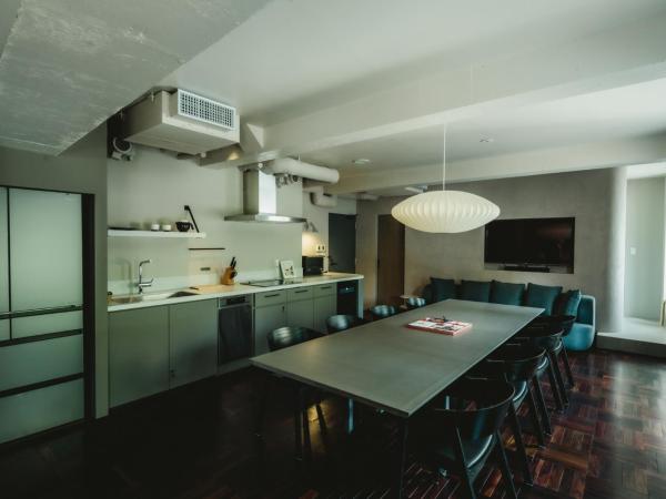 THE KNOT TOKYO Shinjuku : photo 7 de la chambre 109sqm terrace suite - non-smoking
