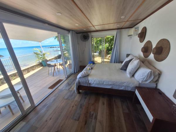 Les 2 canons : photo 4 de la chambre studio - vue sur mer