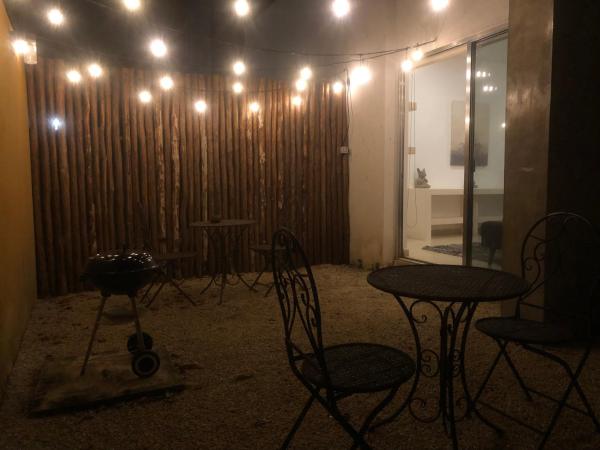 Hotel Suites REYVAJ : photo 7 de la chambre suite avec terrasse