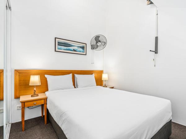 APX Parramatta : photo 2 de la chambre standard two-bedroom apartment-daily housekeeping