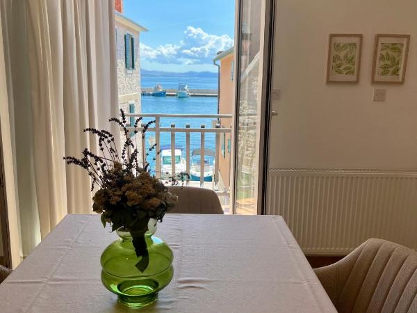 Villa Adria : photo 1 de la chambre appartement 3 chambres (6 adultes)