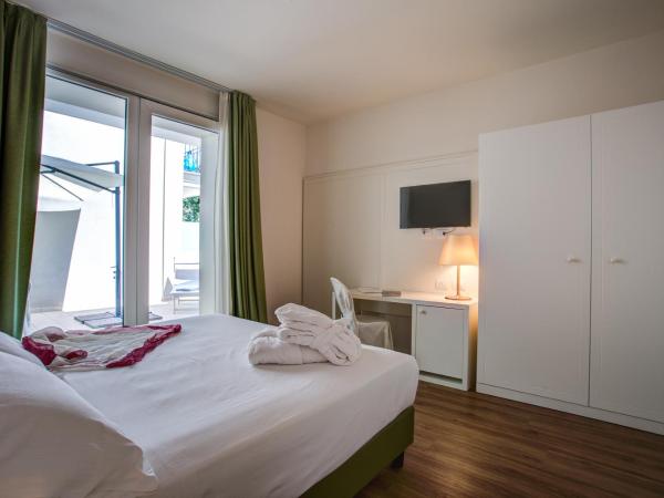 Rimini Suite Hotel : photo 3 de la chambre chambre double de luxe 