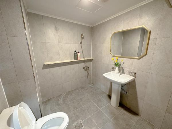 8 Hotel : photo 4 de la chambre chambre supérieure lit queen-size