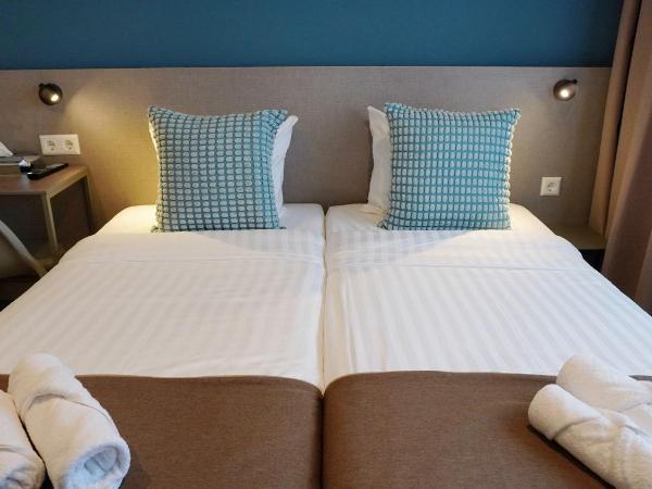 Hotel Fogo Amsterdam : photo 3 de la chambre chambre lits jumeaux spacieuse