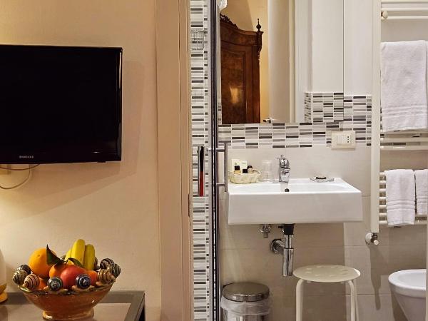 La Foresteria Garden Boutique B&B : photo 7 de la chambre chambre double avec balcon