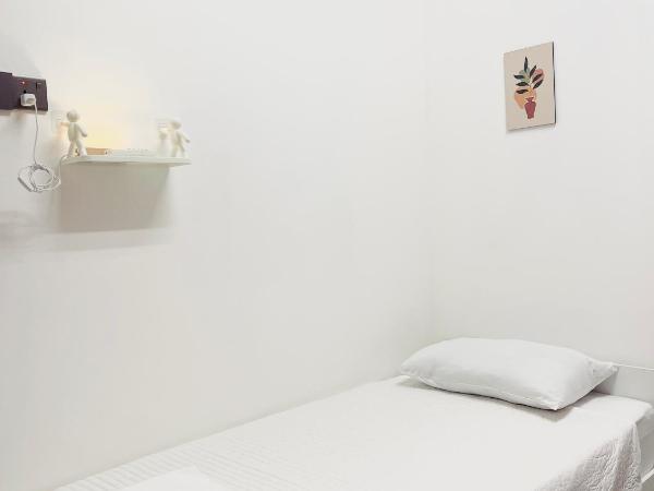 AK Greenrise Meru : photo 6 de la chambre chambre double ou lits jumeaux avec salle de bains commune