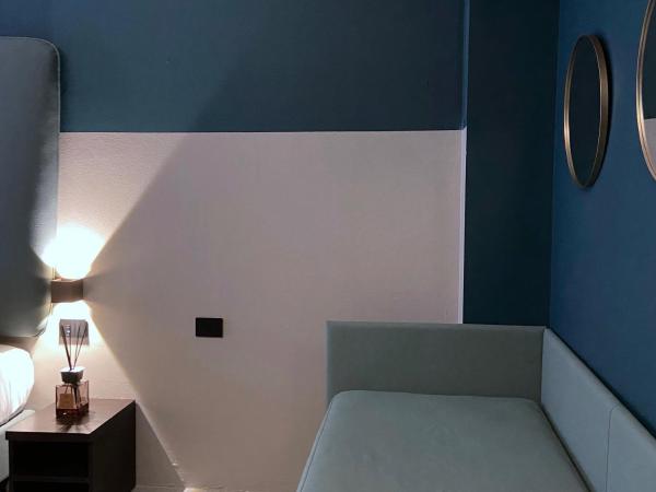 AV Hotel Milano : photo 5 de la chambre chambre triple