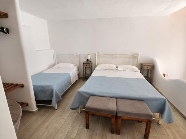 Hotel Kastelakia Mykonos : photo 8 de la chambre chambre triple