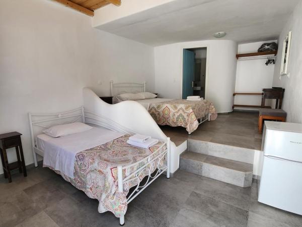 Hotel Kastelakia Mykonos : photo 3 de la chambre chambre triple