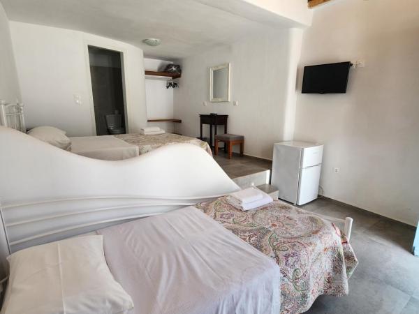 Hotel Kastelakia Mykonos : photo 10 de la chambre chambre triple