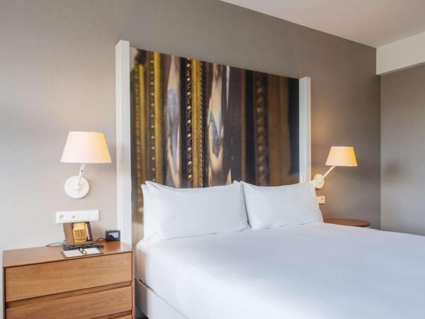 DoubleTree by Hilton Wroclaw : photo 2 de la chambre chambre lit king-size deluxe