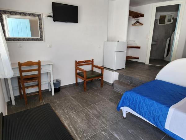 Hotel Kastelakia Mykonos : photo 9 de la chambre chambre triple