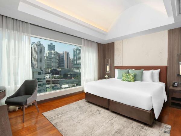 Novotel Living Bangkok Sukhumvit Legacy : photo 1 de la chambre suite lit king-size confort