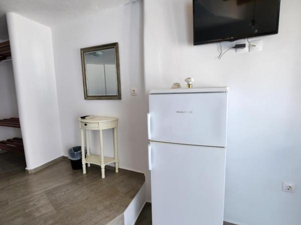 Hotel Kastelakia Mykonos : photo 7 de la chambre chambre triple