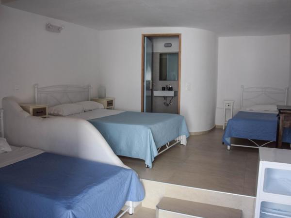 Hotel Kastelakia Mykonos : photo 2 de la chambre chambre triple